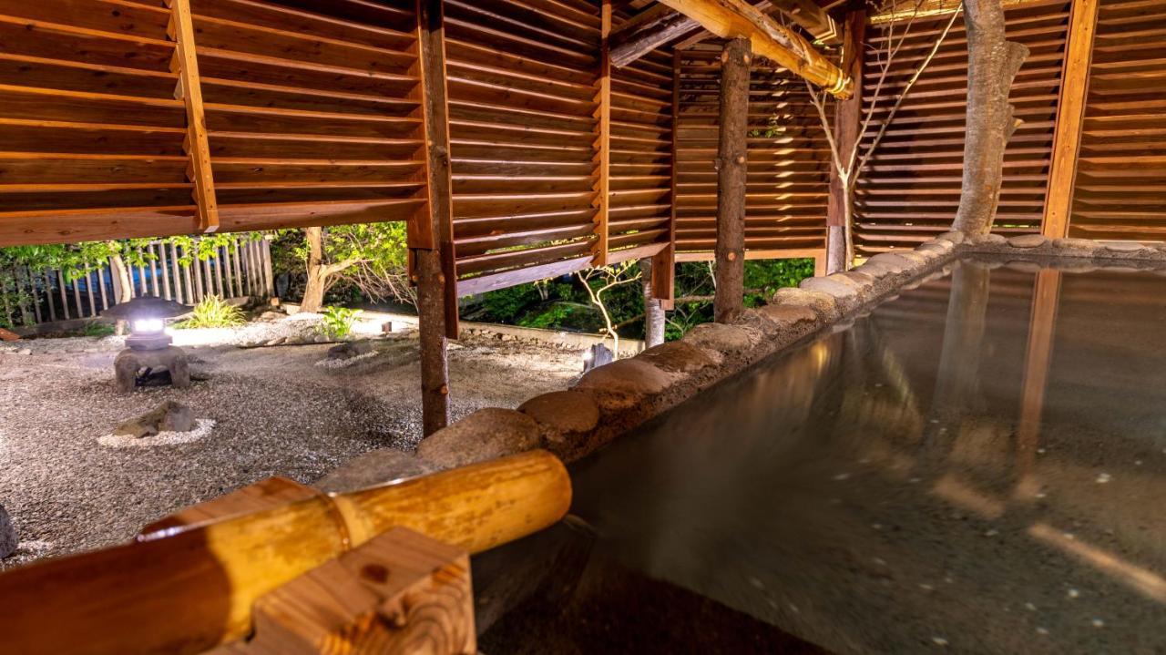 Kutsurogijyuku Shintaki Hotel Айдзувакамацу Екстериор снимка