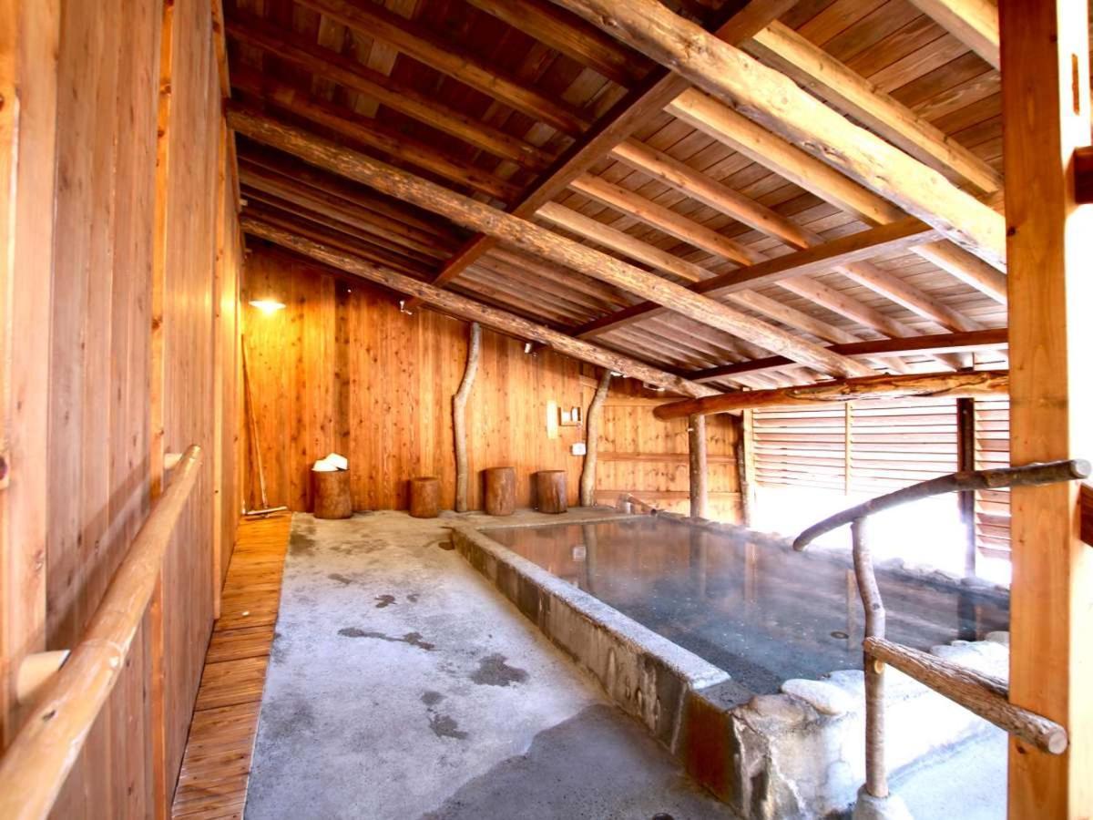 Kutsurogijyuku Shintaki Hotel Айдзувакамацу Екстериор снимка