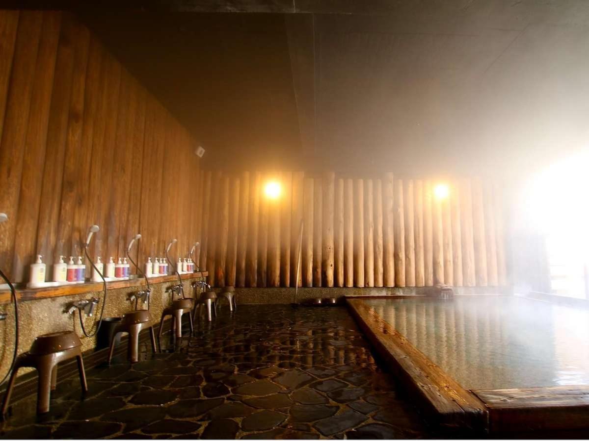 Kutsurogijyuku Shintaki Hotel Айдзувакамацу Екстериор снимка
