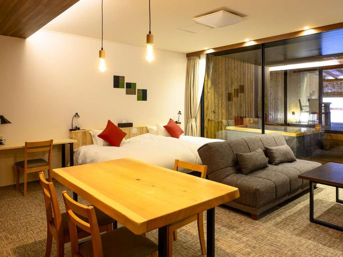 Kutsurogijyuku Shintaki Hotel Айдзувакамацу Екстериор снимка