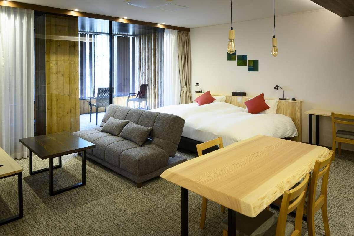 Kutsurogijyuku Shintaki Hotel Айдзувакамацу Екстериор снимка