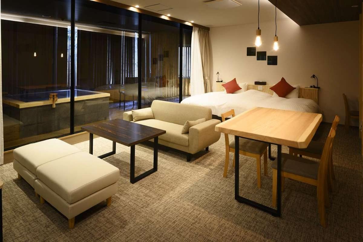 Kutsurogijyuku Shintaki Hotel Айдзувакамацу Екстериор снимка