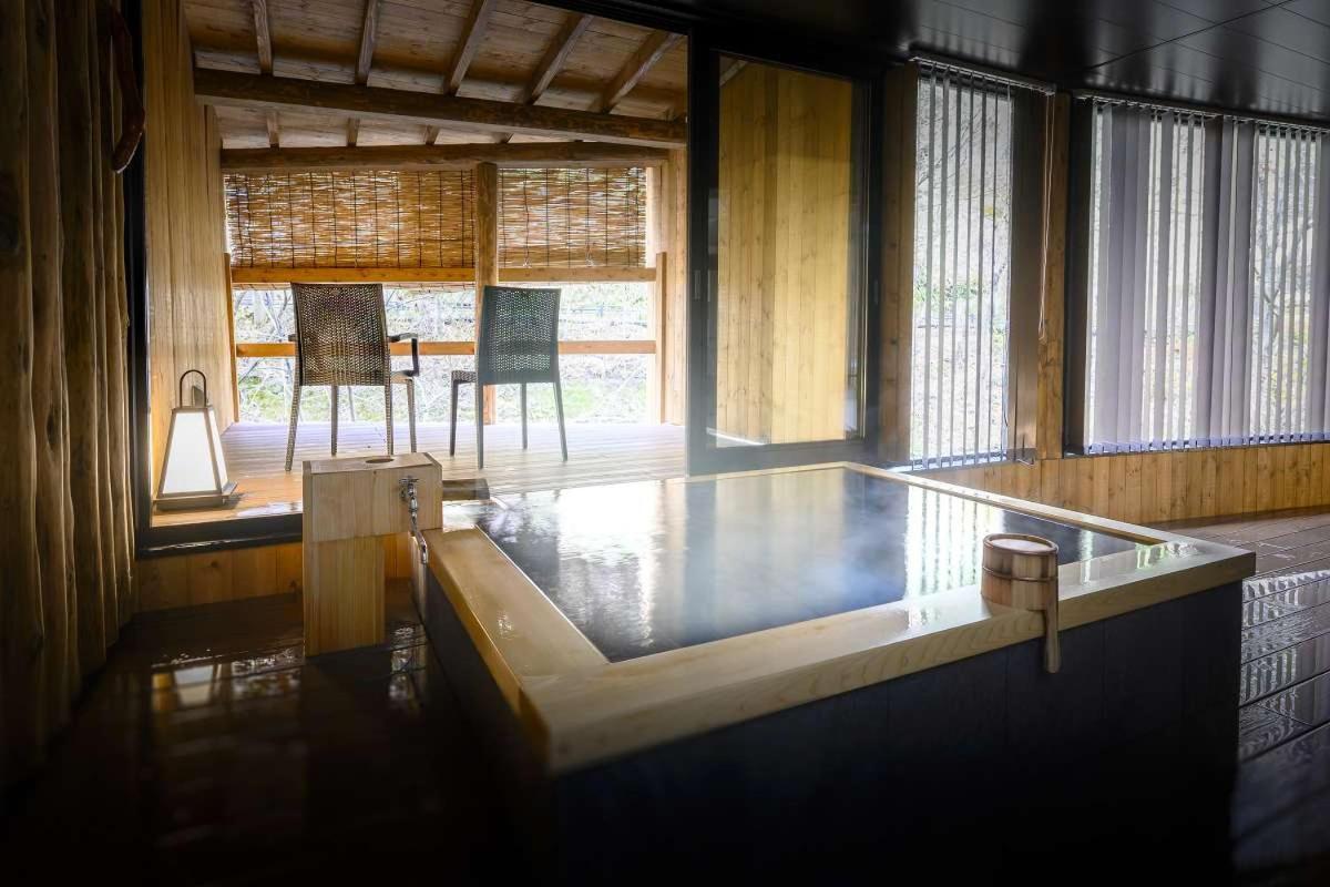 Kutsurogijyuku Shintaki Hotel Айдзувакамацу Екстериор снимка