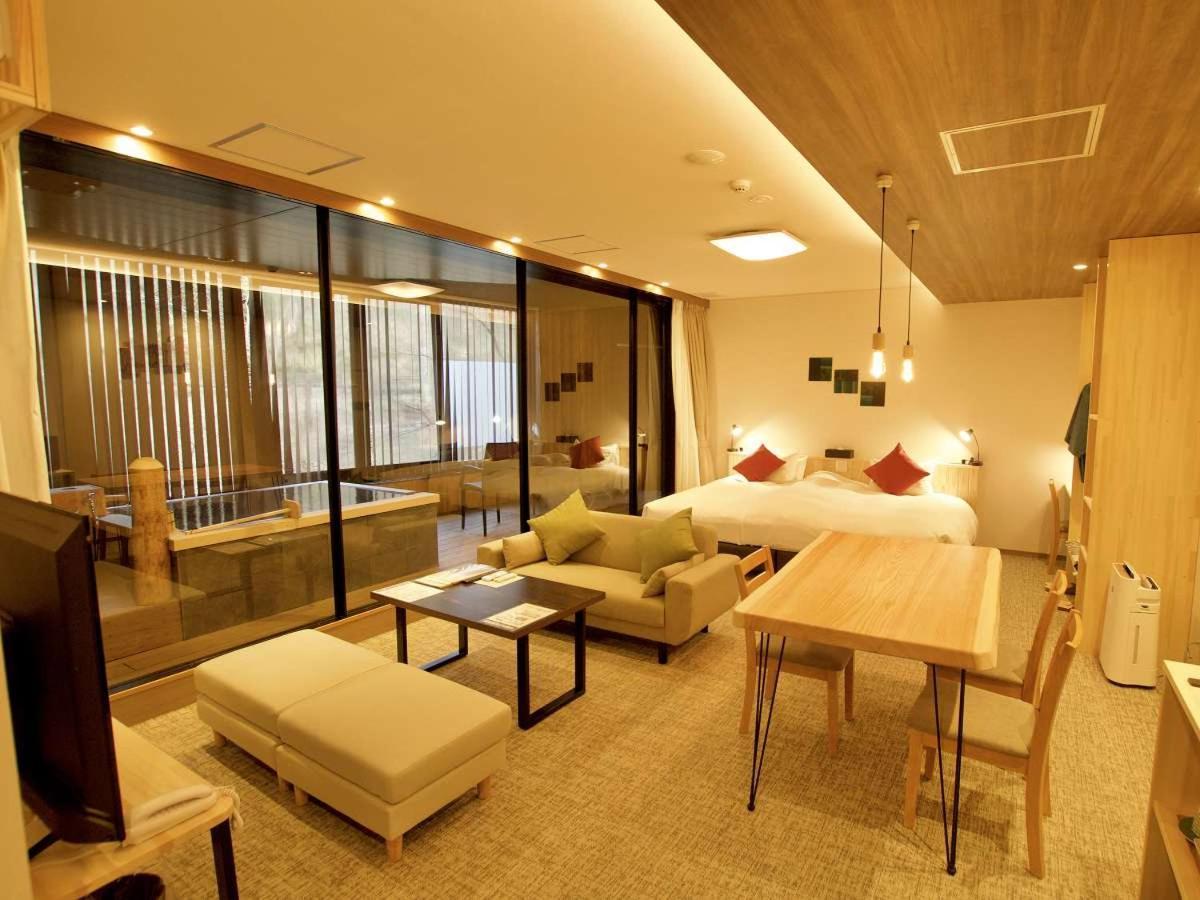Kutsurogijyuku Shintaki Hotel Айдзувакамацу Екстериор снимка