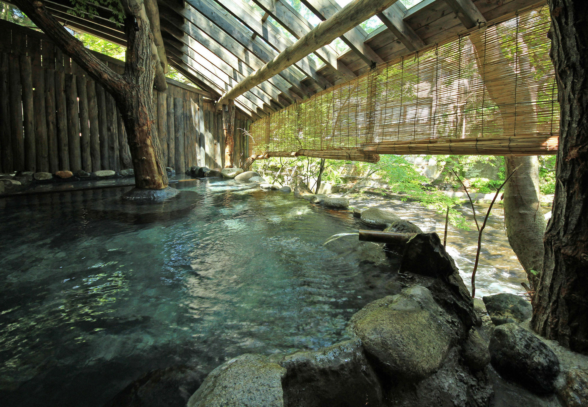 Kutsurogijyuku Shintaki Hotel Айдзувакамацу Екстериор снимка